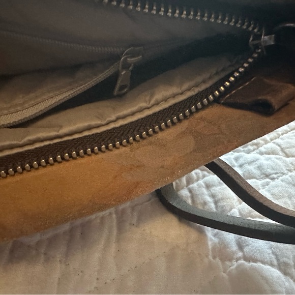 M0851 - Picture 4 of 15